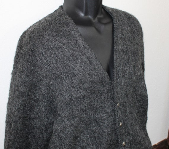 60s 70s Vintage mohair blend cardigan sweater Bre… - image 10