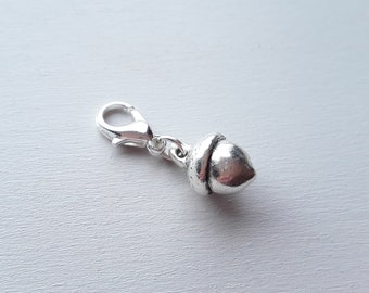 Acorn Tibetan Silver 3D Clip on Charm with Lobster Clasp, Stitchmarker, Zipper, Planner Charm