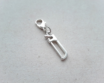 Scie à métaux Tibétain Silver Clip sur Charm avec fermoir à homard, Stitchmarker, Zipper, Planner Charm