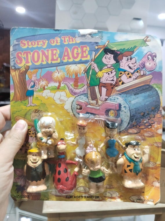 ヴィンテージの海賊版「原始家族フリントストーン」フィギュアおもちゃ