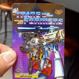 Diecast Pin G1 TF Megatron Transformers Diaclone