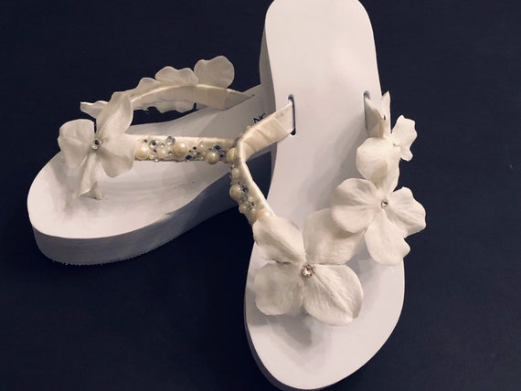 ivory wedding flip flops