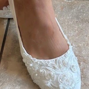 White Beaded Lace Bridal Flats. Bridal Slippers. Low Heel Pearl Wedding Shoes. Comfortable Bride Shoes. Princess Wedding Shoes For Bride.