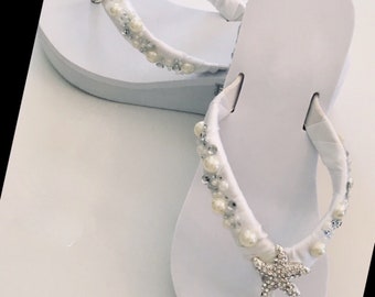 Rhinestone Pearl Bridal Flip Flops. Gem Starfish Wedding Flip Flops. Crystal Wedding Shoes for Bride To Be Destination Wedding. Sandals