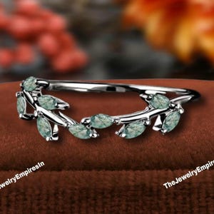 Leaf Moss agate wedding band white gold Vintage Round cut Opal curved matching band Leaf Stacking Bridal ring Promise Anniversary ring