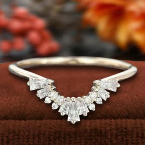 Unique Curved yellow gold wedding band Baguette cut Natural Diamond wedding ring vintage stacking matching band Bridal set Promise Gift