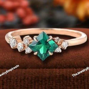 Vintage Princess Cut Emerald Engagement Ring Unique Princess Emerald Promise Ring Rose Gold Engraved Wedding Ring Emerald Anniversary gift