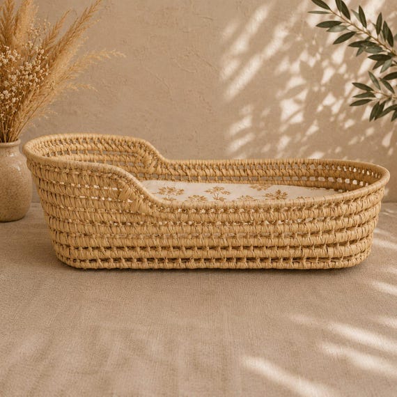 Palm Leaf Baby Changing Basket | Boho Nursery Decor | Handmade Moses Basket, Baby Shower Gift for Newborn