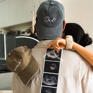 Personalized Dad Embroidered Hat | Custom Grandpa Hat with Est Year | Vintage Baseball Cap for New Dad | Father&#39;s Day Gift for Dad
