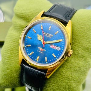 Vintage 1990 Citizen Automatic Day-Date Japanese Men's Wrist Watch Blue Dial, Handmade Repainted Dial Ref 8200
