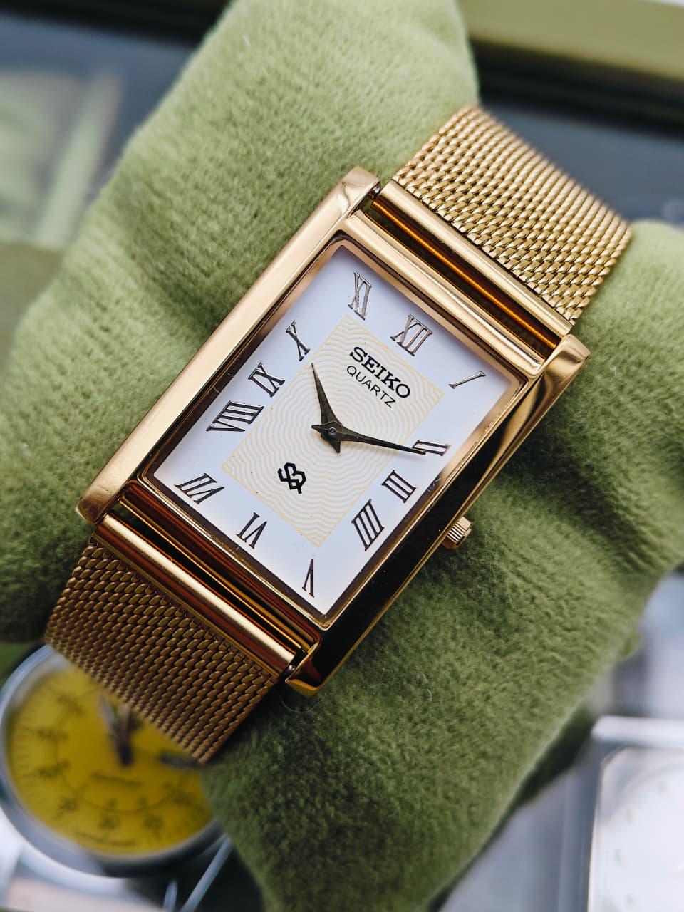 Vintage womens seiko gold watch - Etsy 日本
