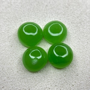 Chrysoprase Cabochon: Gemmy Round Gemstone, AAA Grade (5-30 MM Available)