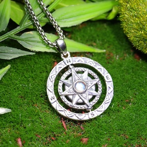 Compass Star Necklace – Sterling Silver Eight-Point Star Pendant Viking Rune Compass Jewelry Spiritual Guidance Gift for Women Men