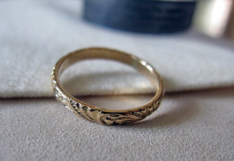 14K Yellow Gold Size 6 Vintage Wedding Band Wedding Ring 3mm Gold Band Eternity Carved Floral Ring Anniversary Antique Gold Ring Vintage