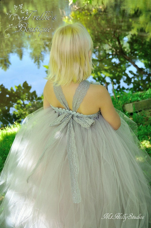 grey flower girl dresses Lavetir Slate Blue Crew Neck Tulle Flower Girl Dresses with Applique & Sash 2026