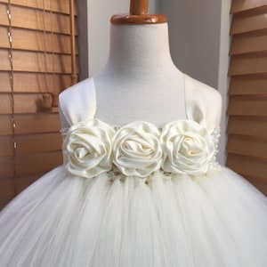 Elfenbein Blumenmädchen Satin Rosette Tutu Kleid, Blumenmädchen Kleid - Hochzeitskleid, Baby-Mädchen, Kleinkind, Mädchen
