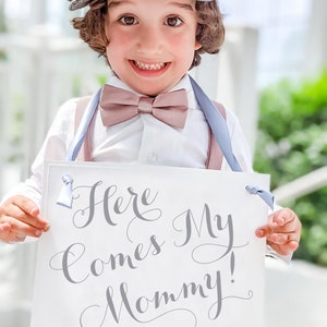 Hier kommt meine Mama Schild Hochzeitsschild Ringträger Schild Blumenmädchen Schild Sohn oder Tochter der Braut Blumenmädchen Ringträger Page Boy 2016 Bild 9