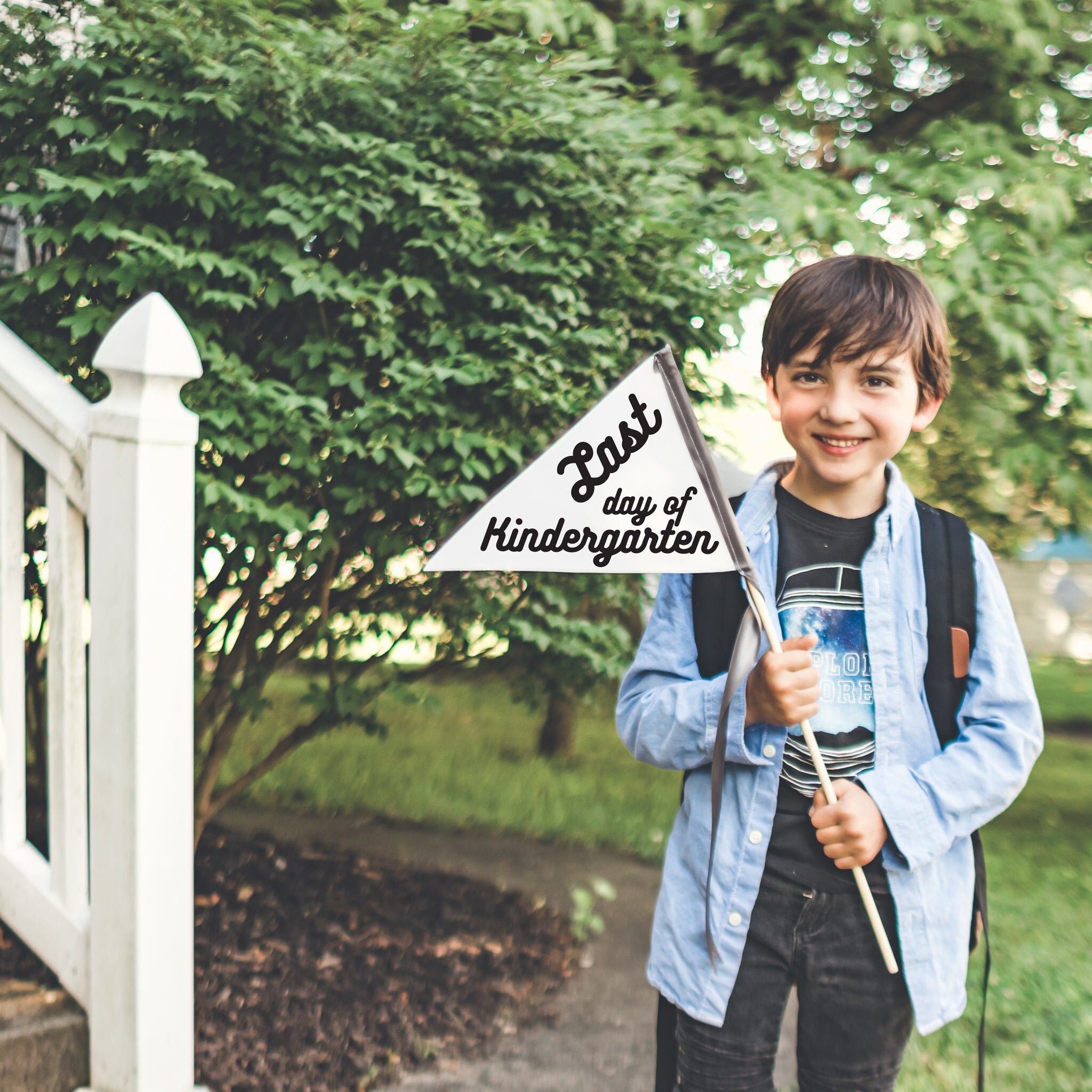 Premier Jour Du Fanion de La Maternelle | Dernier d'école Signe École Primaire 1Er 2E 3E Année Photo