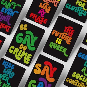Jeu de 16 cartes d'affirmation queer - 4 x 6 LGBTQ+ citations inspirantes pour la fierté gaie et l'autonomisation, mantras arc-en-ciel