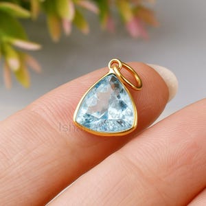 Handmade 18k Solid Gold Aquamarine Charm Pendant