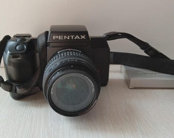 Lustrzanka Pentax SF7: przetestowana i działająca