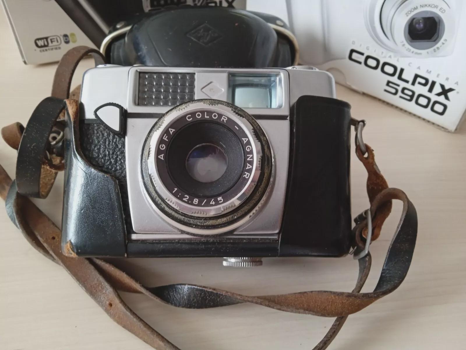 AGFA PARATRONIC DINの年代物カメラ Agfa Vintage Box Cameras for