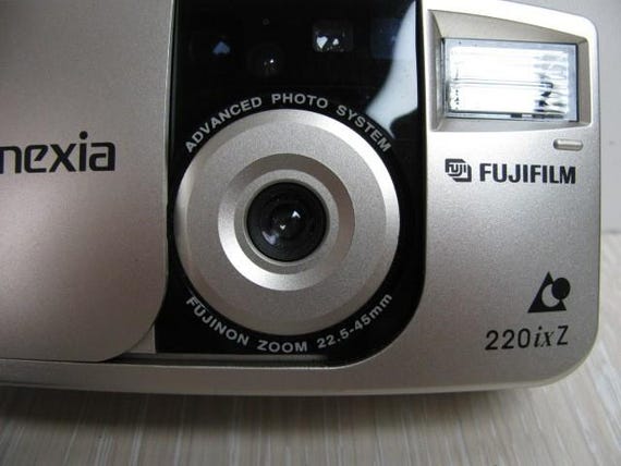 Fujifilm Nexia 220ix Z APS Point & Shoot Vintage Film Camera Tested Work #0322