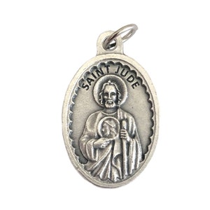 St Jude Pendant Medal Catholic Patron Saint of Lost Causes 1-1/8&quot;