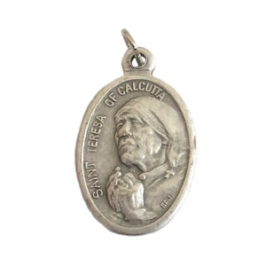 Mother Teresa of Calcutta Medals Patron Saint Pendant Catholic Gifts 1&quot;