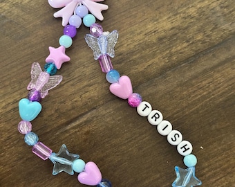 Loopy Charmlings | Pärlbesatt telefonrem | Söt handgjord telefonaccessoar | Kawaii-present till år 2000