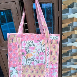 Handmade Floral Quilted Tote Bag, Indian Beautiful Women Shopping Bag , Large Size Patchwork Travel Bag, Decorative Cotton Eco Friendly Bag