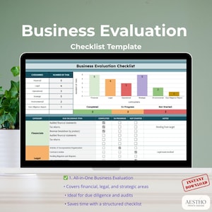 Puede incluir: Una pantalla de portátil muestra una "Plantilla de lista de verificación de evaluación comercial". La plantilla incluye gráficos, tablas y casillas de verificación para áreas financieras, legales y estratégicas. La palabra "Descarga instantánea" está en la esquina.