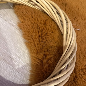 Natural Rattan Wreath Base – 1 Pc Rustic DIY Craft Ring for Door Wreaths, Seasonal Decorations, Wedding & Farmhouse Home Decor