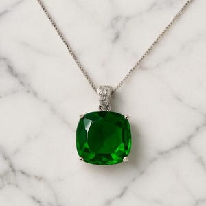 Handmade Green Emerald Cushion Cut Pendant Necklace | Natural Healing Gemstone for Love, Abundance & Chakra Balancing