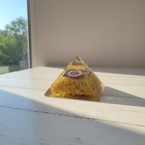 reiki healing orgone pyramid