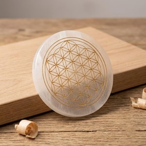 Flower of Life Resin Coin Gold Sacred Geometry Energy Disc Handmade White Resin Meditation Tool Spiritual Home Decor Altar Gift