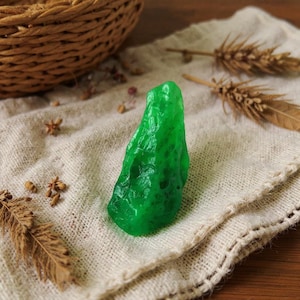 Natural Colombian Emerald Rough: Green Gemstone for Jewelry DIY, Crystal Healing