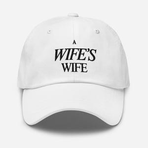 Vaderhoed van een vrouw WLW | Lesbische Pride geborduurde pet, cadeau voor queer vrouwen, WLW-huwelijkscadeau, accessoire voor bruidspaar, LGBTQ+ Pride-hoed