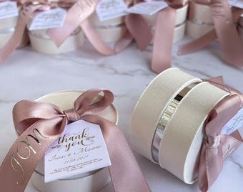Elegant Wedding Favor Boxes – Personalized Round Gift Boxes with Ribbon & Tag