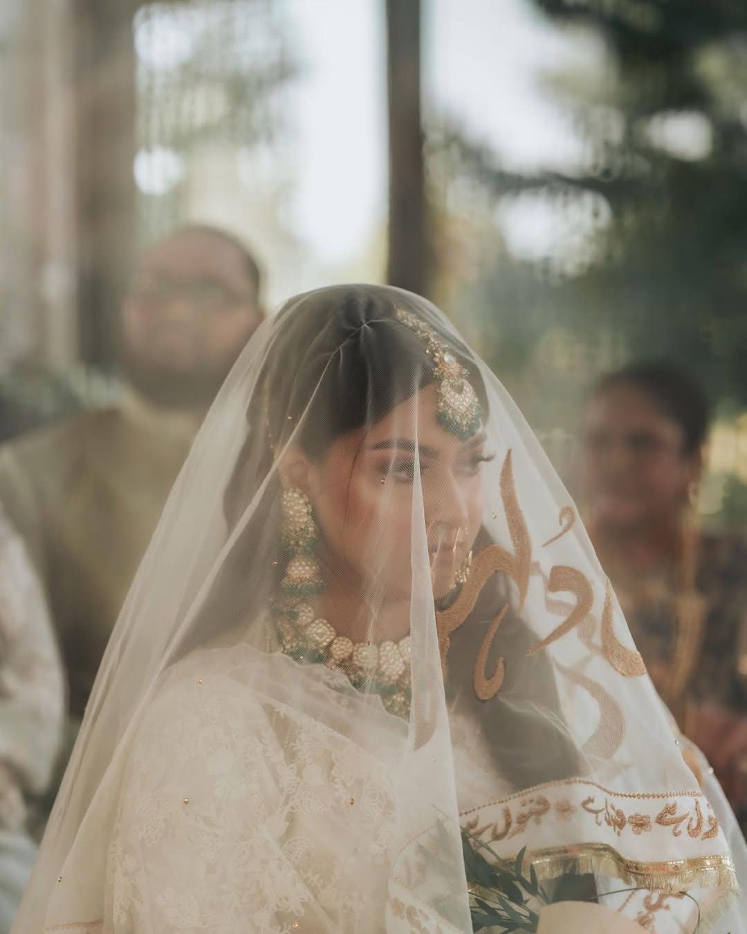 Zari Nikah Dupatta personalizzato: velo da sposa