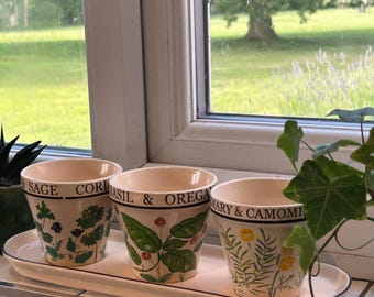 Vintage set of 3 Rayware herb pots & base