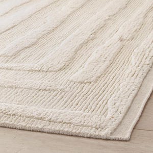 Hand-Knotted Ivory Wool Rug – Modern Geometric Minimalist Design