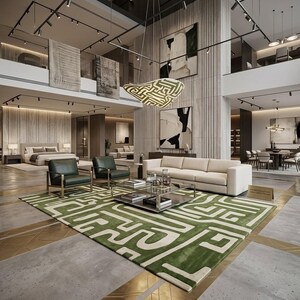 Puede incluir: Una alfombra rectangular grande con un llamativo patr&oacute;n geom&eacute;trico de laberinto en verde y blanco. La alfombra est&aacute; situada en una amplia sala de estar de concepto abierto con un sof&aacute; crema, dos sillones verde oscuro y una mesa de centro de cristal.