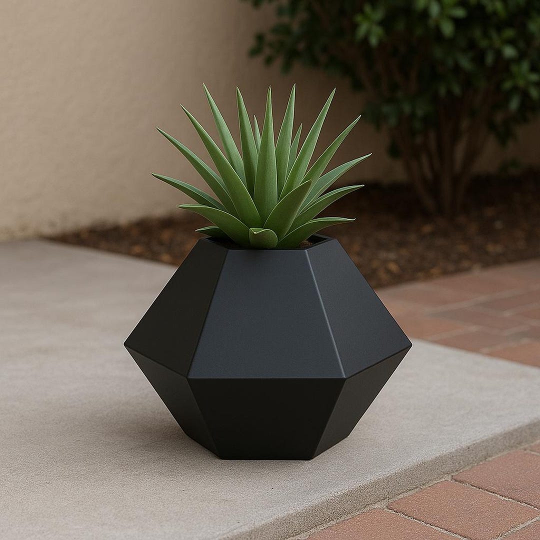 幾何学模様の黒い花器 幾何学模様の黒地に黒のモダンな花瓶（LO） - Etsy 日本