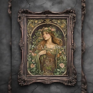Puede incluir: Una pieza de arte mural rectangular en un marco de bronce oscuro ornamentado que presenta la ilustraci&oacute;n de una persona con cabello largo adornado con una corona floral, rodeada de enredaderas verdes y flores rosas, con el texto Fine Art Temple.