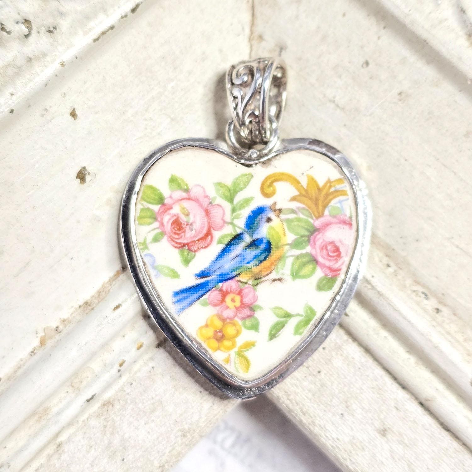 木製ダックドレイクバード吊り下げオーナメントフィギュアハンドメイド彫刻装飾 - Etsy 日本, image size:1500x1500