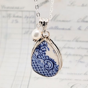 Transferware blu e bianco Teardrop #1 Gioielli cinesi rotti