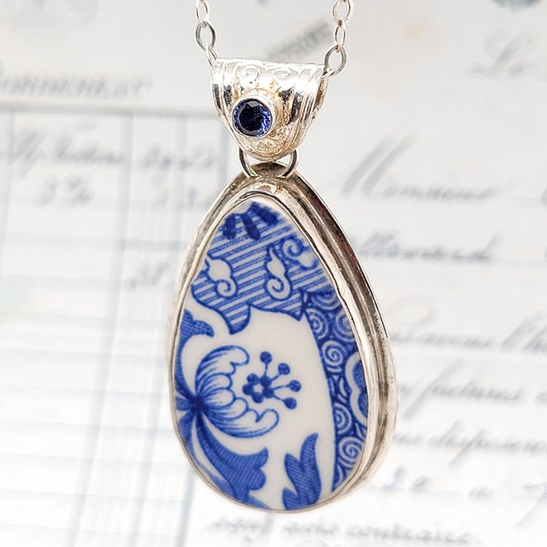 Broken China Jewelry Spode Blue Italian Long Beaded Oval Pendant Necklace