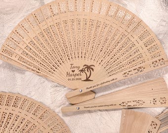 Personalisierte Hochzeit Handfächer & Taschen Set / Monogramm Hochzeitsbevorzugungen / Rustikale Hochzeitsfächer / Sommerstrand Hochzeitsfächer / Hochzeit Dankeschön Gastgeschenke