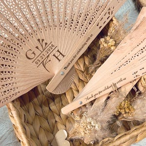 Bulk Wedding Initial & Name Fans Personalized Wedding Favors Monogram Rustic Wedding Fans Custom Hand Fans Engagement Gift Ideas Couple Gift